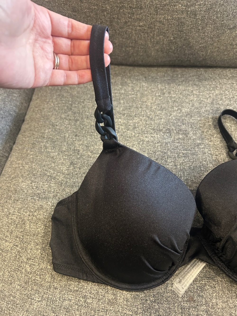 Victoria’s Secret Women's Push Up Black Chain Swim - Picture 2 of 6